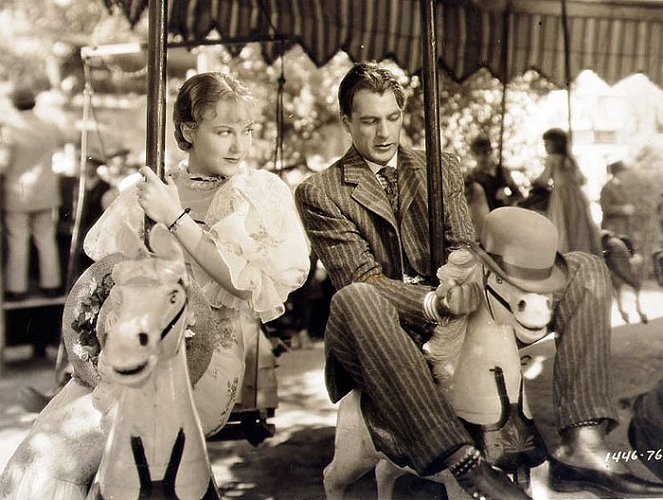 One Sunday Afternoon - Photos - Fay Wray, Gary Cooper