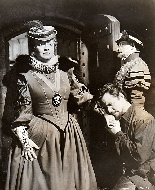 Panenská královna - Z filmu - Bette Davis, Richard Todd