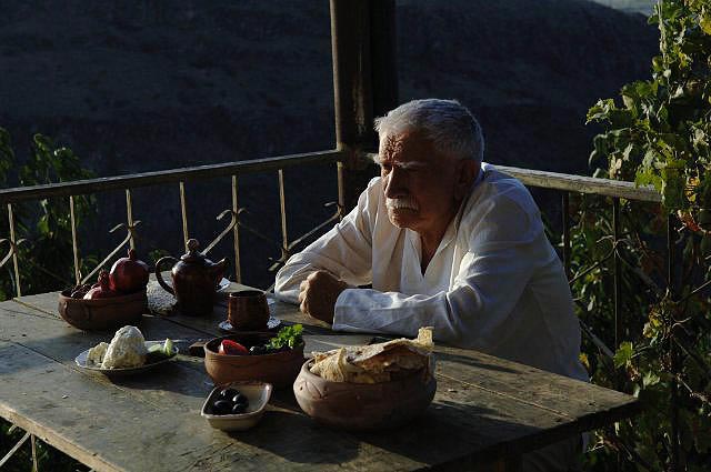 Akhtamar - Film - Armen Dzhigarkhanyan