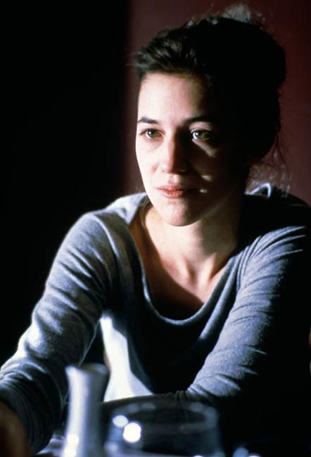 A betolakodó - Filmfotók - Charlotte Gainsbourg