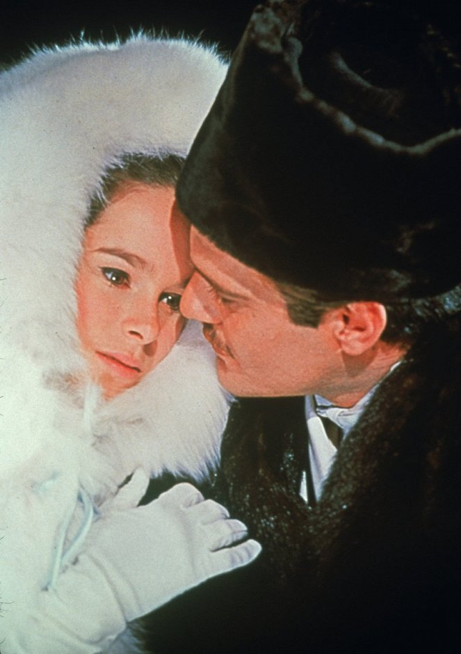 Doctor Zhivago - Van film - Geraldine Chaplin, Omar Sharif