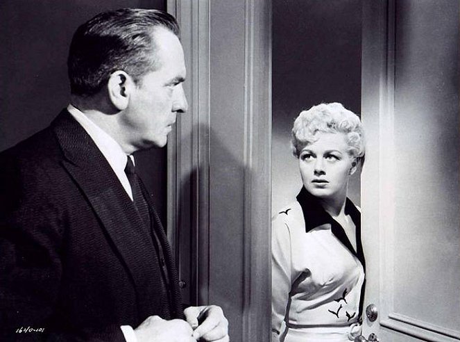 Executive Suite - Film - Fredric March, Shelley Winters