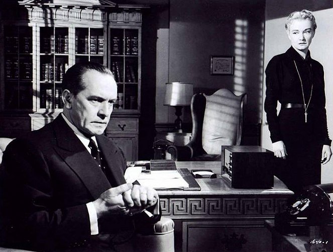 Executive Suite - Filmfotók - Fredric March, Nina Foch