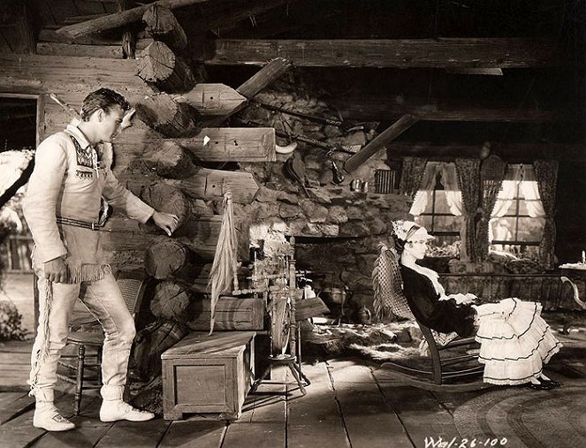 The Big Trail - Filmfotos - John Wayne, Marguerite Churchill