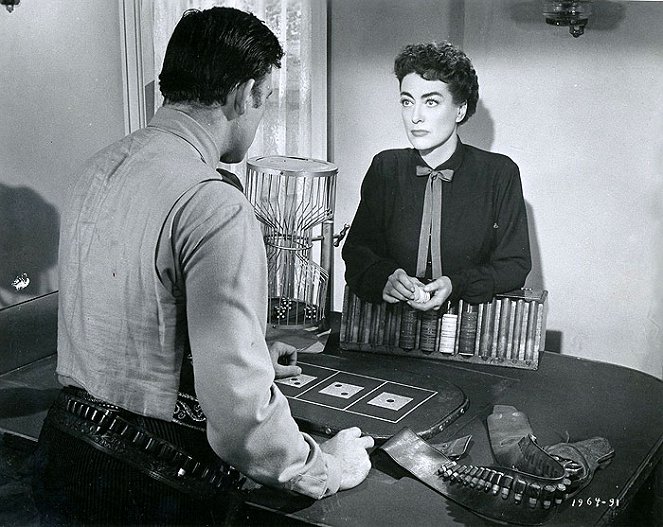 Johnny Guitar - Z filmu - Joan Crawford