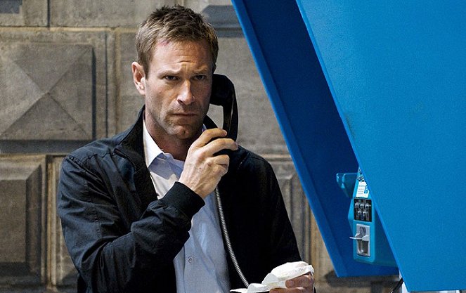 O Expatriado - Do filme - Aaron Eckhart