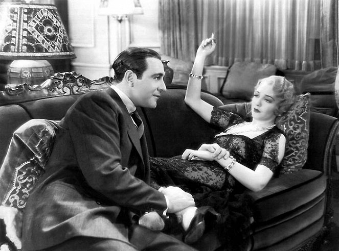 The Maltese Falcon - Filmfotók - Ricardo Cortez, Bebe Daniels