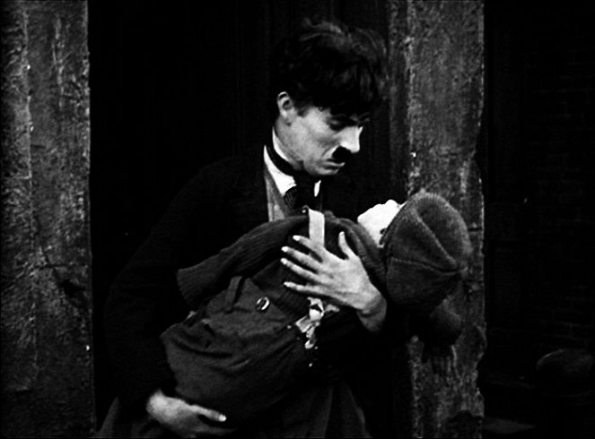 Brzdąc - Z filmu - Charlie Chaplin