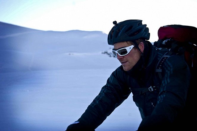 Coldest Race on Earth with James Cracknell - Van film - James Cracknell