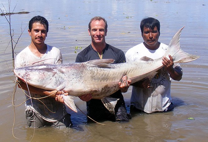 Robson Green's Extreme Fishing Challenge - Photos