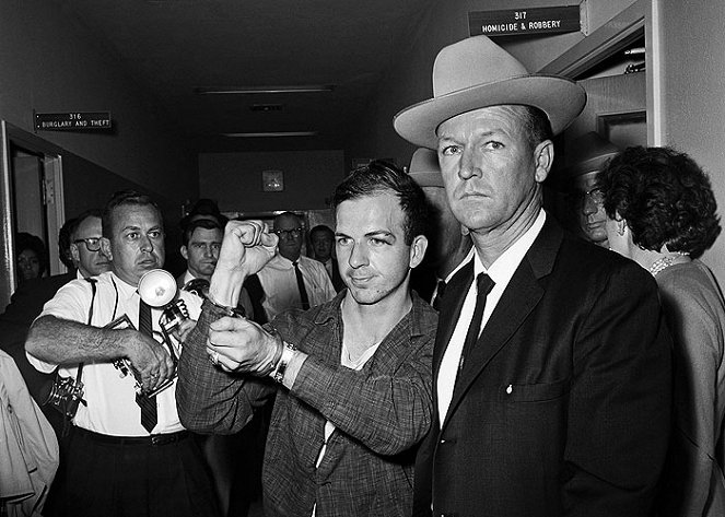 Oswald's Ghost - Filmfotos - Lee Harvey Oswald