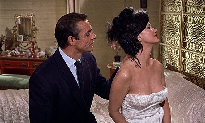 James Bond: Dr. No - Filmfotók - Sean Connery, Zena Marshall