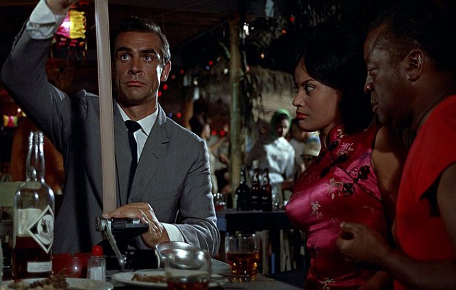 Agente 007 contra el Dr. No - De la película - Sean Connery, Marguerite LeWars, John Kitzmiller