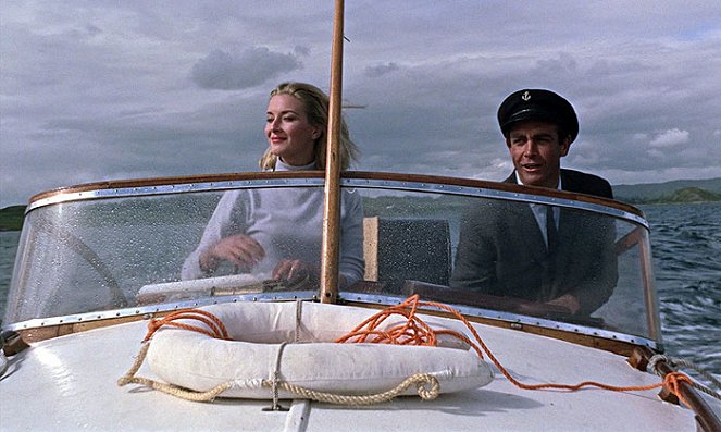 From Russia with Love - Van film - Daniela Bianchi, Sean Connery