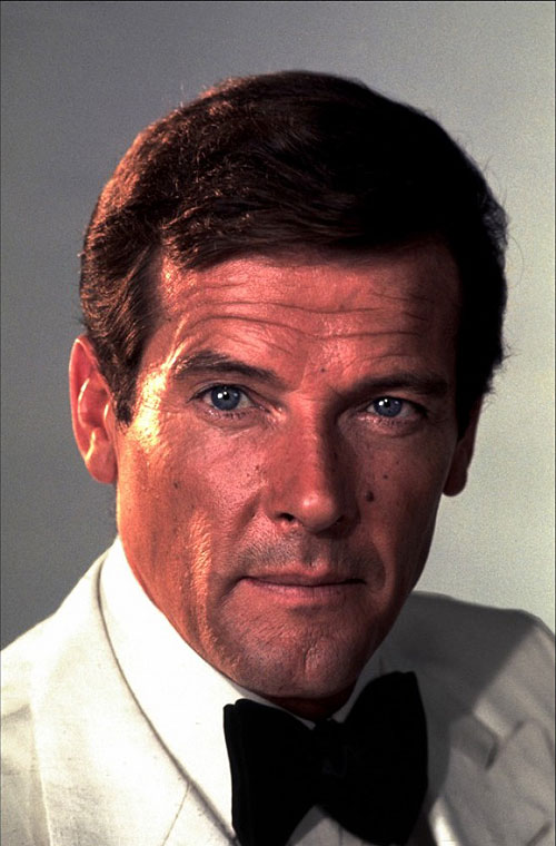 The Man with the Golden Gun - Promo - Roger Moore