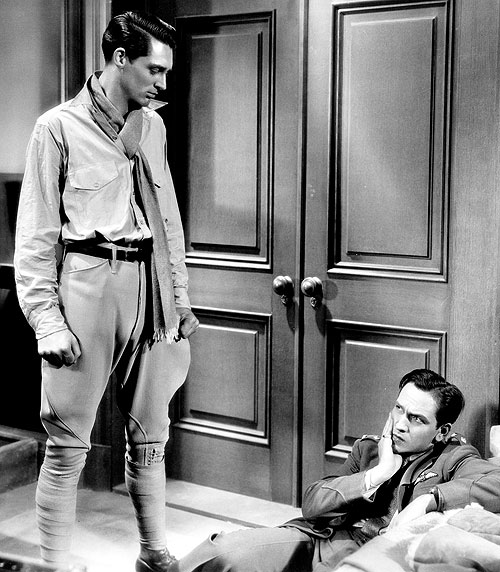 Kunnian kentillä - Kuvat elokuvasta - Cary Grant, Fredric March
