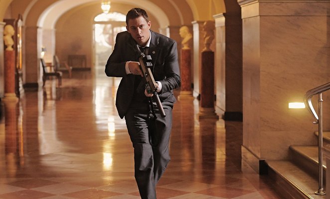 Az elnök végveszélyben - Filmfotók - Channing Tatum