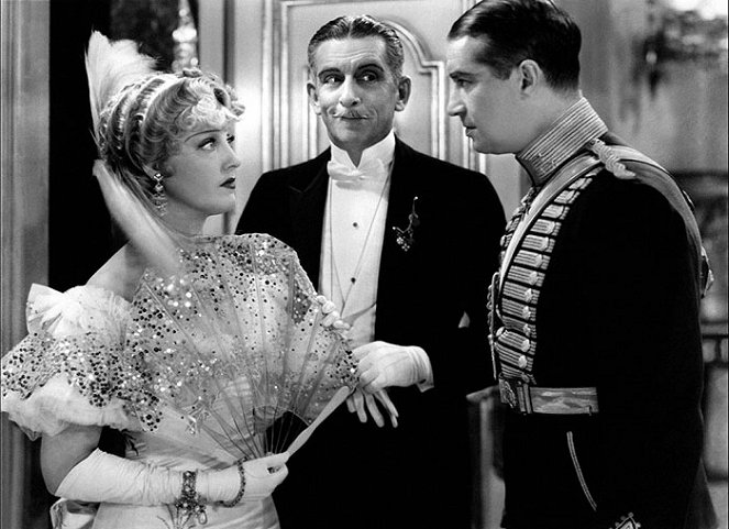 Die lustige Witwe - Filmfotos - Jeanette MacDonald, Edward Everett Horton, Maurice Chevalier