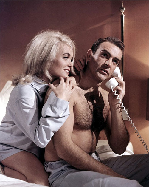 007 - Contra Goldfinger - Do filme - Shirley Eaton, Sean Connery