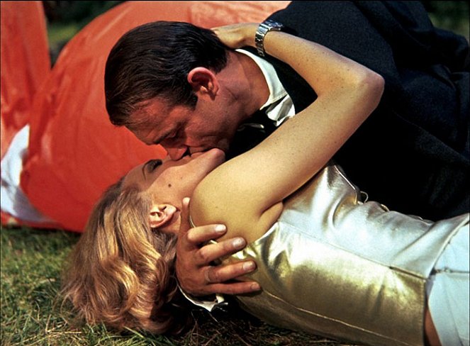 James Bond 007 - Goldfinger - Filmfotos - Honor Blackman, Sean Connery
