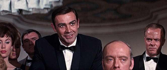 James Bond: Tűzgolyó - Filmfotók - Sean Connery