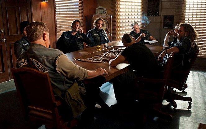 Sons of Anarchy - Photos - Ron Perlman
