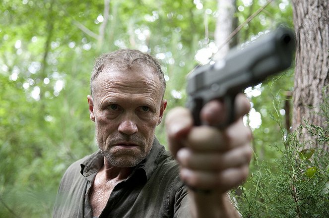 The Walking Dead - Hounded - Photos - Michael Rooker