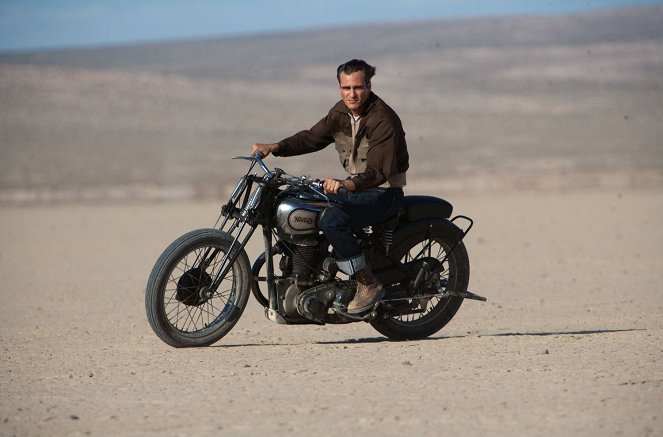 The Master - Filmfotók - Joaquin Phoenix