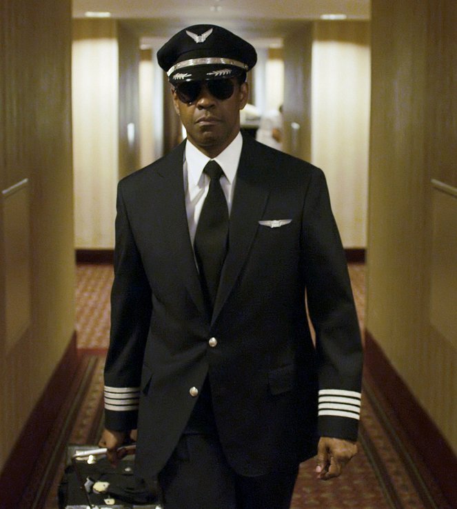 Flight - Filmfotos - Denzel Washington
