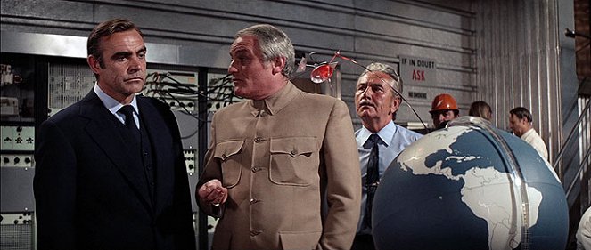 Diamonds Are Forever - Van film - Sean Connery, Charles Gray