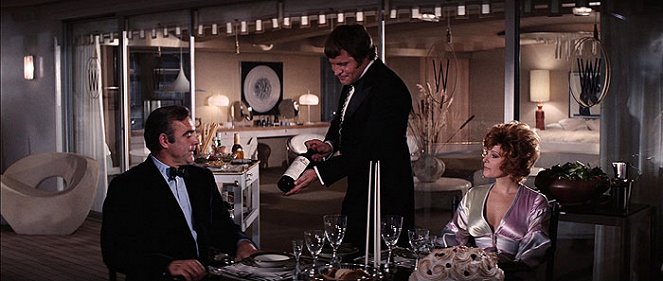 007 - Os Diamantes São Eternos - Do filme - Sean Connery, Bruce Glover, Jill St. John