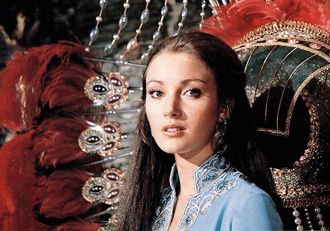 Live and Let Die - Photos - Jane Seymour