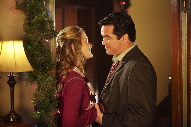 The Case for Christmas - Do filme - Rachel Blanchard, Dean Cain
