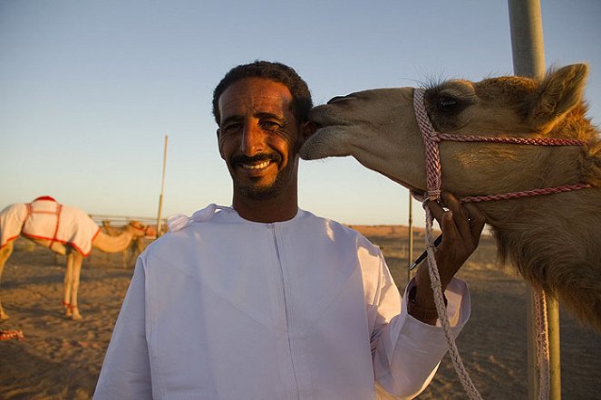 Camels That Race - Filmfotók