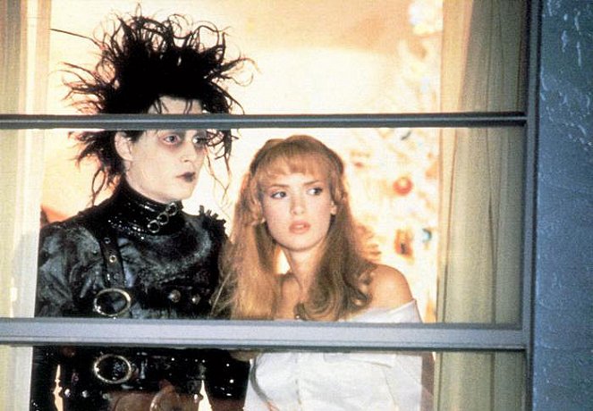 Edward mit den Scherenhänden - Filmfotos - Johnny Depp, Winona Ryder