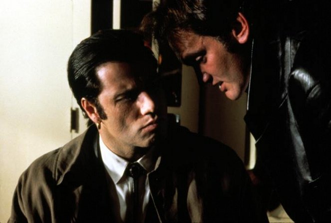 Pulp Fiction - Tarinoita väkivallasta - Kuvat kuvauksista - John Travolta, Quentin Tarantino