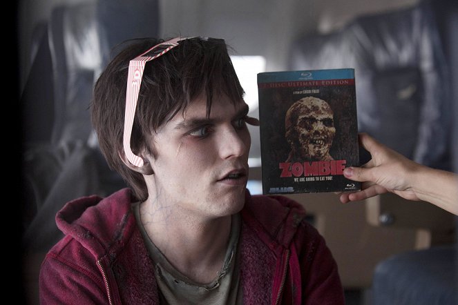 Memorias de un zombie adolescente - De la película - Nicholas Hoult