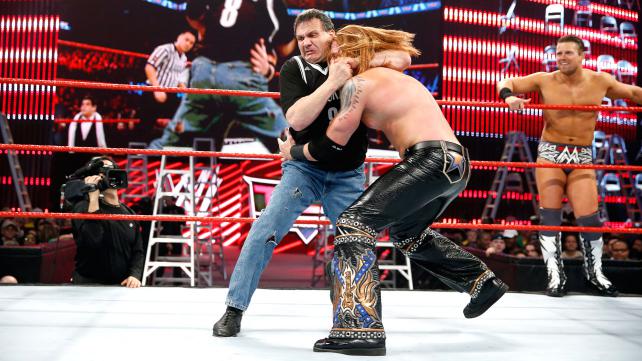 WWE TLC: Tables, Ladders & Chairs - Van film - Mike "The Miz" Mizanin