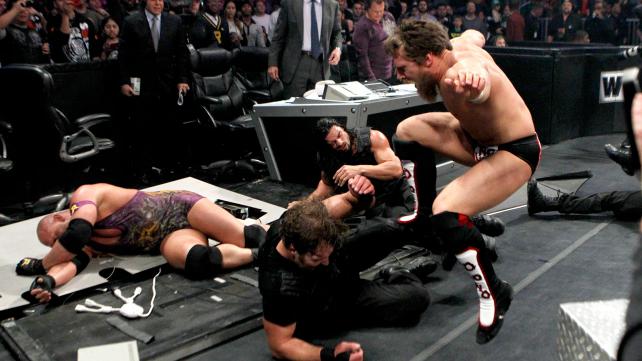 WWE TLC: Tables, Ladders & Chairs - De filmes - Ryan Reeves, Jonathan Good, Joe Anoa'i, Bryan Danielson