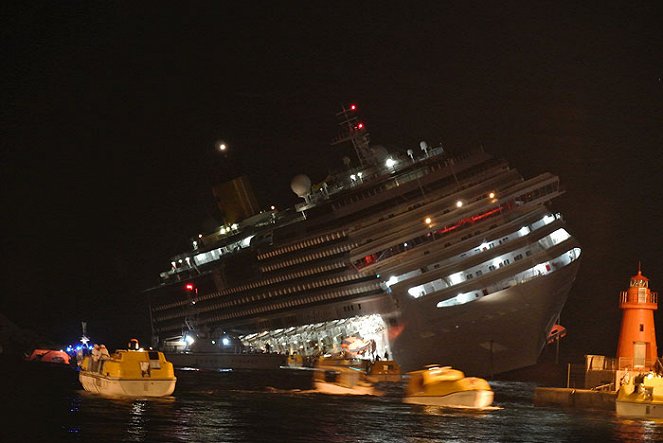 Costa Concordia Disaster: One Year On - Filmfotók