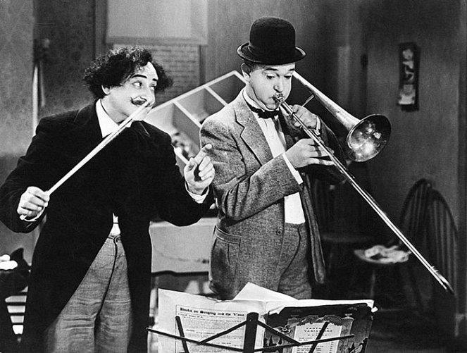 Laurel & Hardy - Auf hoher See - Filmfotos - Stan Laurel