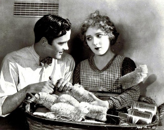 La Petite Vendeuse - Film - Charles 'Buddy' Rogers, Mary Pickford