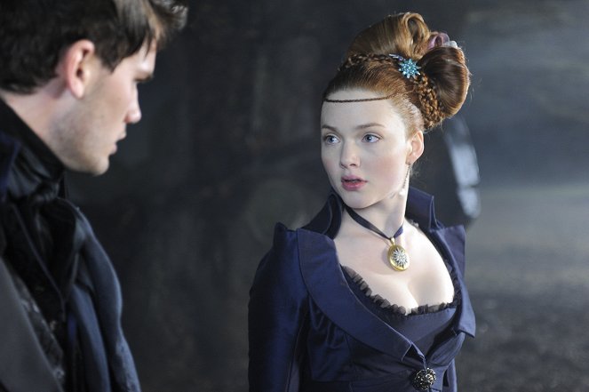 Great Expectations - Photos - Holliday Grainger