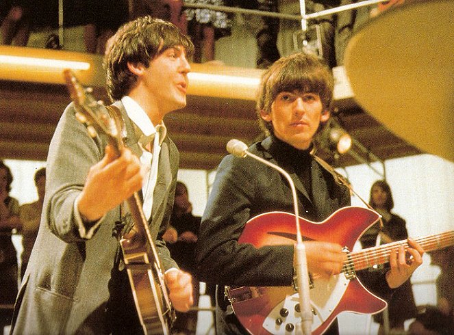 Around the Beatles - De la película - Paul McCartney, George Harrison