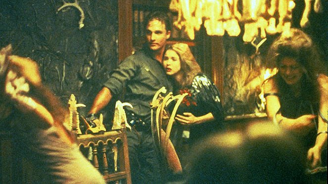 Masaker v Texase - Z filmu - Matthew McConaughey, Renée Zellweger, Tonie Perensky