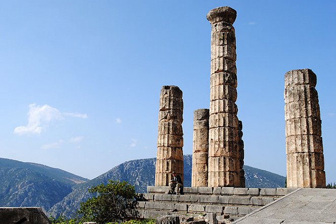 Oracle of Delphi: secrets revealed - Do filme