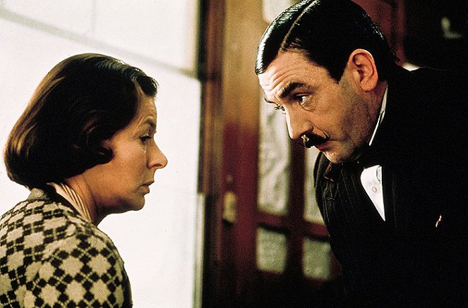 Mord im Orient-Express - Filmfotos - Ingrid Bergman, Albert Finney