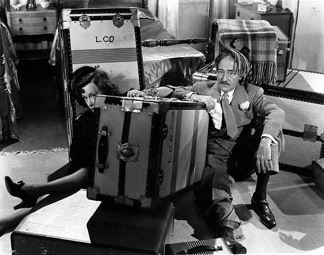 Father Takes a Wife - Filmfotók - Gloria Swanson, Adolphe Menjou