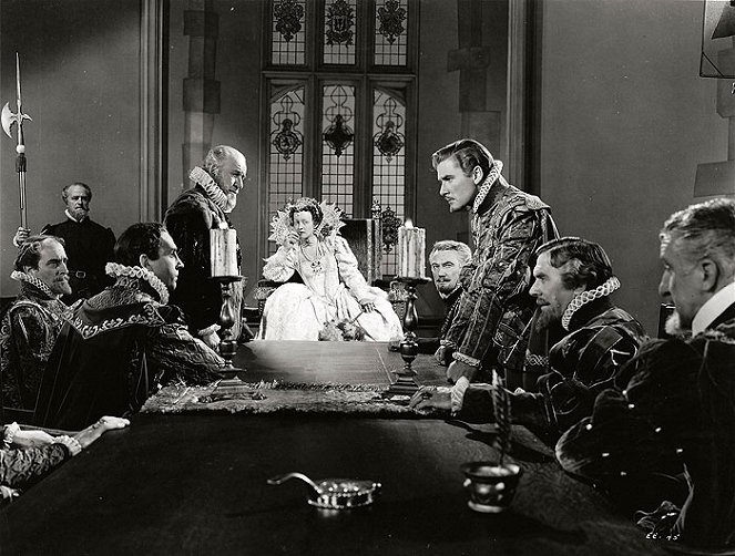 Günstling einer Königin - Filmfotos - Henry Stephenson, Bette Davis, Errol Flynn
