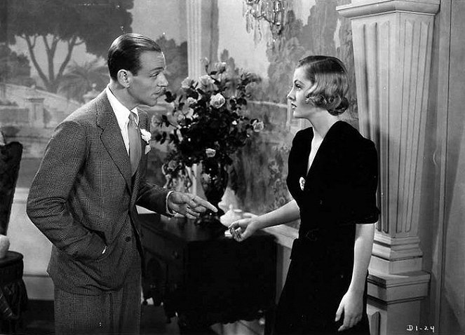 Ein Fräulein in Nöten - Filmfotos - Fred Astaire, Joan Fontaine